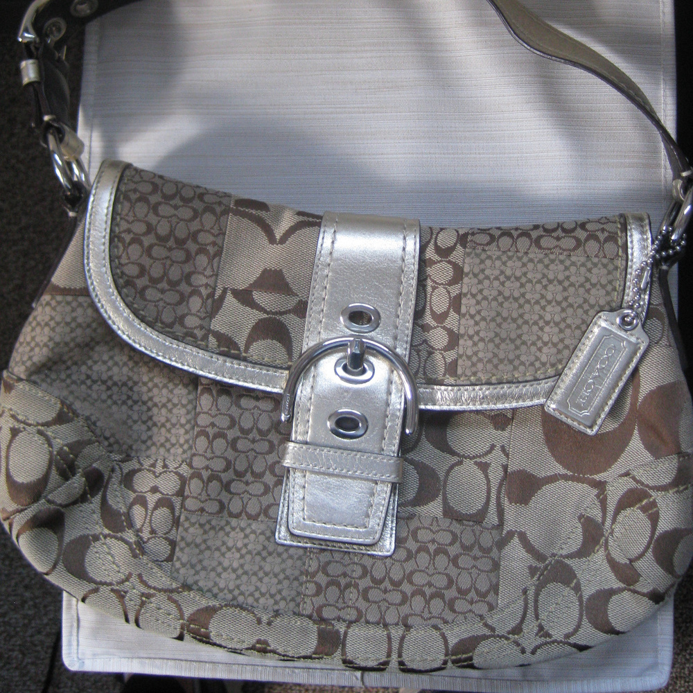Authentic Coach Purse Bag Tan & Gold w/Buckle